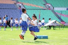 NBA战报：莫布里和加兰发挥出色，骑士以122-111击败开拓者